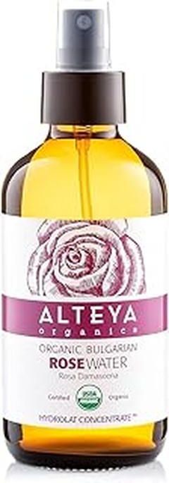 Aprende a hacer agua de rosas casera de manera sencilla