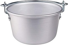 Mantenimiento y limpieza de calderos para biryani