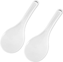 Comparativa entre cucharas para arroz de acero inoxidable y de madera