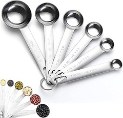 ¿Cuáles son las cucharas medidoras más versátiles para especias?