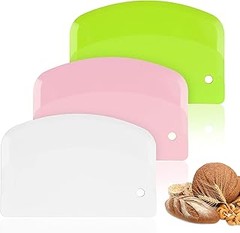 Descubre qué es un raspador de masa y su importancia en la cocina